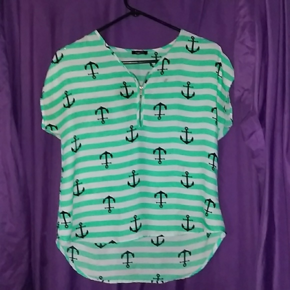 Used Rue21 Anchor Mint Green Top - Picture 1 of 6
